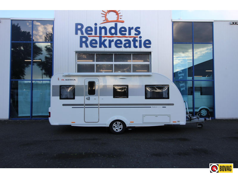 Adria Adora 472 LU Thule1200,Mover,Fietsenre  hoofdfoto: 1
