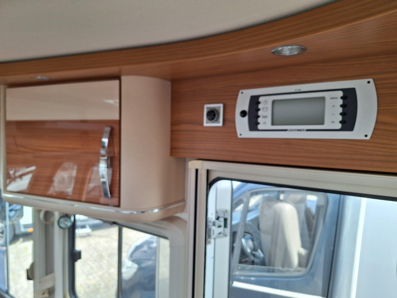 Hymer B614 SL Star Edition 3.0 160 PK+DB KETTING  foto: 13
