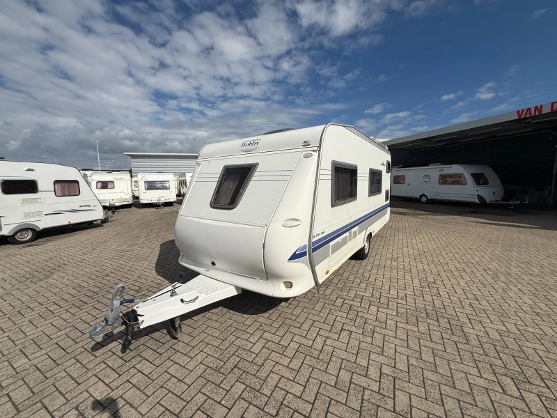 Hobby De luxe Easy 500 KMFE 6 pers, Luifel met wanden  foto: 16