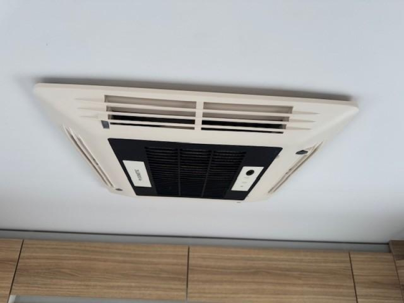 Adria Altea 542 PH airco mover zakluifel  foto: 11