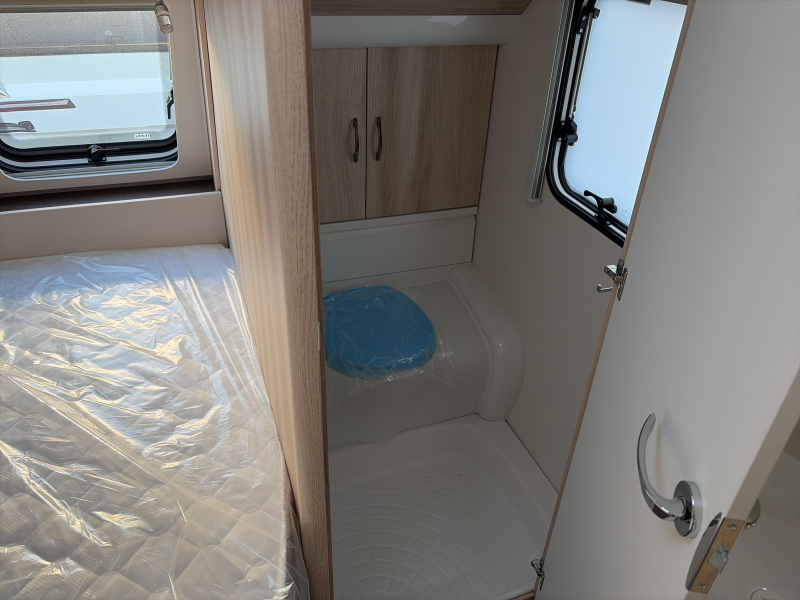 Hobby De Luxe 400 SFE Model 2027  foto: 4