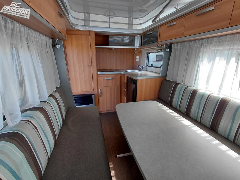 Eriba Feeling 230 - COMPACT - LENGTEBEDDEN  foto: 8