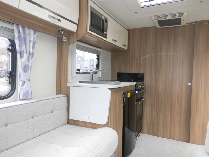 Lunar Clubman CK Cassetteluifel, airco!  foto: 8