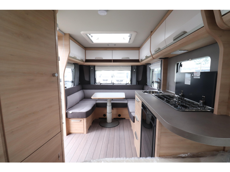 Knaus Sudwind Black Selection 450 FU Model 2026 - 1700KG - 147  foto: 6