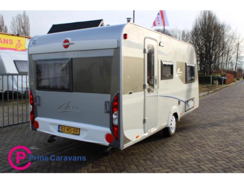 Bürstner Averso 450 Frans Bed en Rondzit  foto: 5