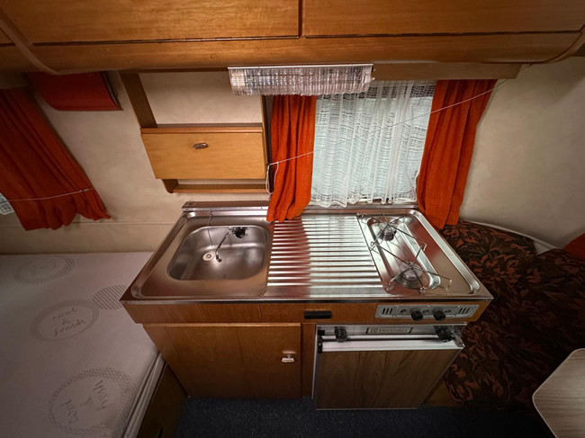 Eriba Touring Triton 410 foto: 7