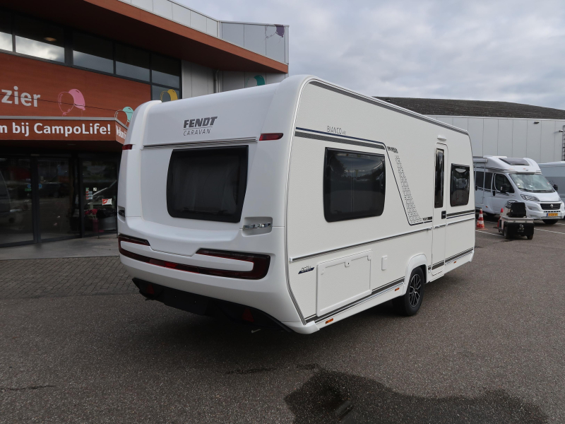 Fendt Bianco Activ 495 SFE MET MIDDEN-DWARS KEUKEN !  foto: 21