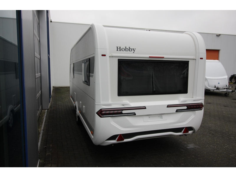 Hobby De Luxe 495 UL Enkele bedden & rondzit! 