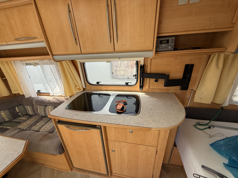 Sprite Esprit 470 CF FRANSBED MOVER VOORTENT  foto: 10