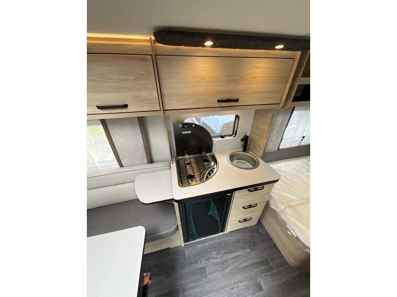 Weinsberg CaraOne Edition HOT 450 FU ACTIE MODEL  foto: 8