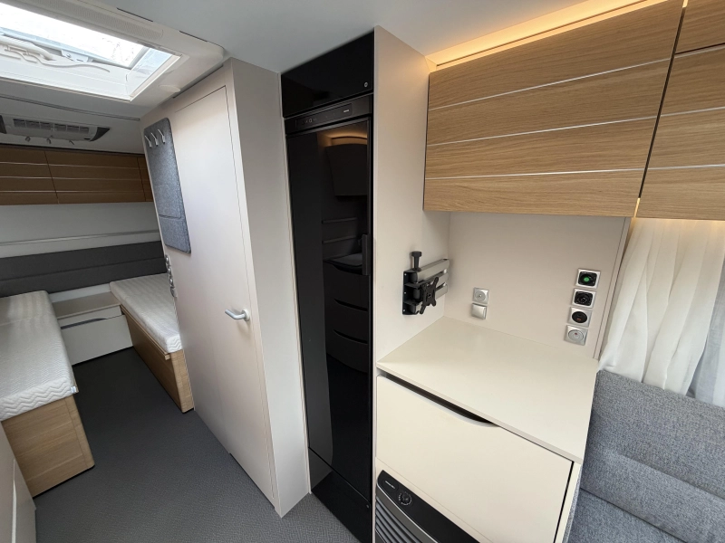 Adria Adora 542 UL Zeer compleet  foto: 9