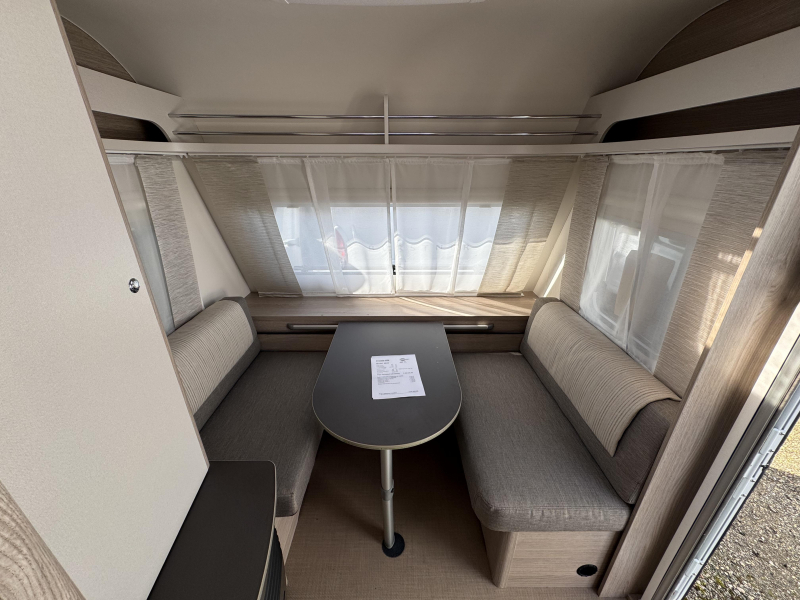 Bürstner Premio Life 480 TL Mover en Thule luifel  foto: 8