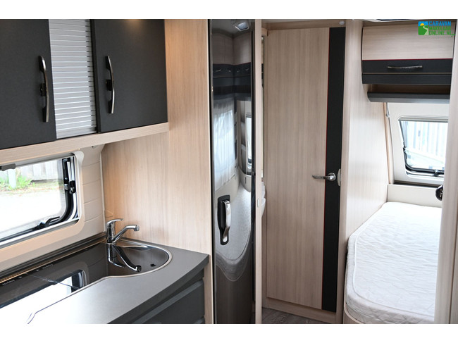 Hobby De Luxe 460UFe foto: 6