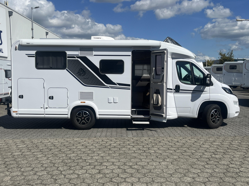 Knaus Sky TI 650 MEG Platinum Selection - Dakairco - Zonnepaneel  foto: 20