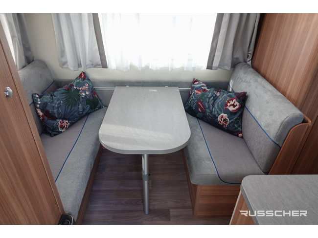 Weinsberg CaraOne 420 QD Caravan | Go2 Mover | Schotel | Kachel | Douche | Toilet | Luifel | Voortent | Fietsendrager foto: 6