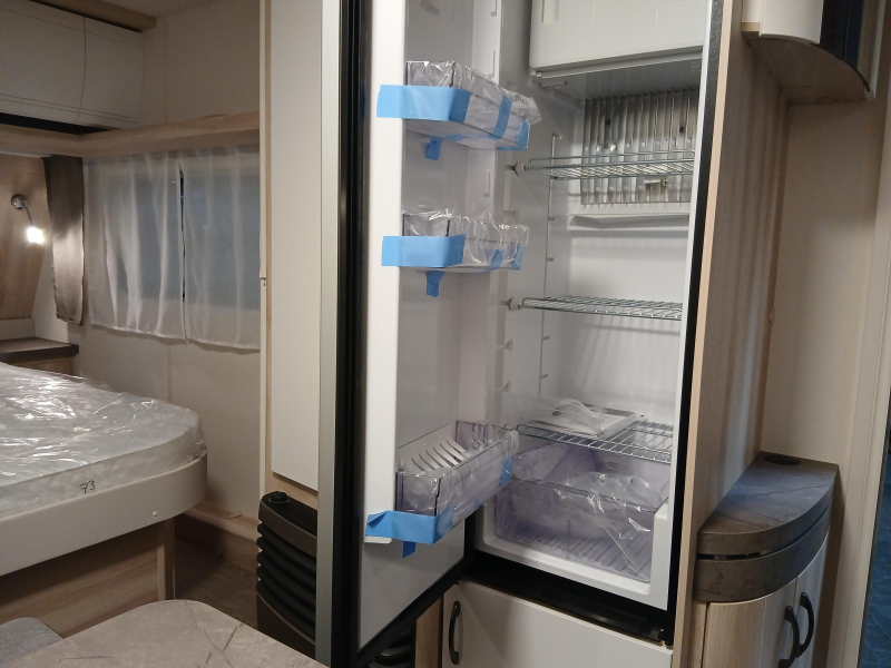 Hobby De Luxe 460 SFF  foto: 6