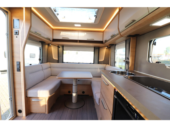 Knaus Sudwind Black Selection 450 FU MODEL 2027 - 893 foto: 17