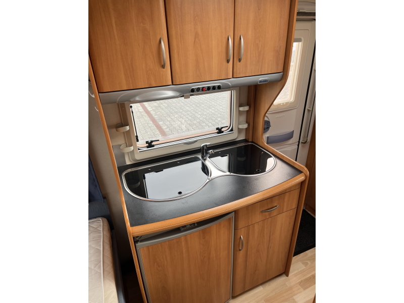 Hobby De luxe Easy 400 SF - Bankairco - Voortent -  foto: 11