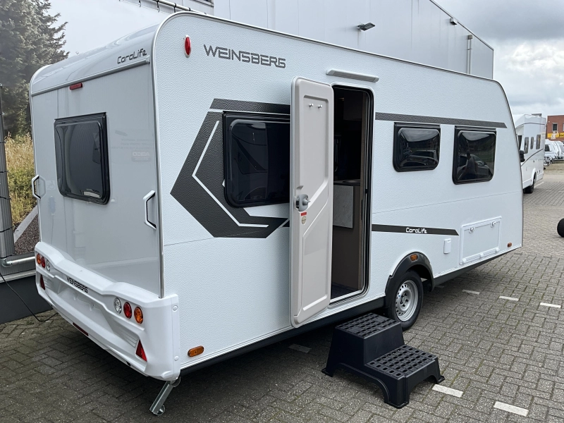 Weinsberg CaraLife 470 EU AIRCO-ENKELE BEDDEN 