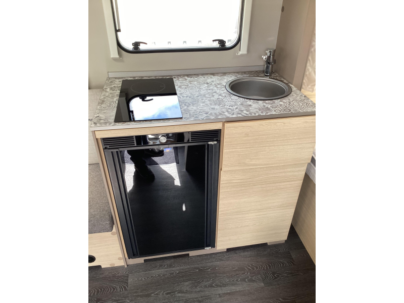 Weinsberg CaraCito 450 FU E-Power/ airco 