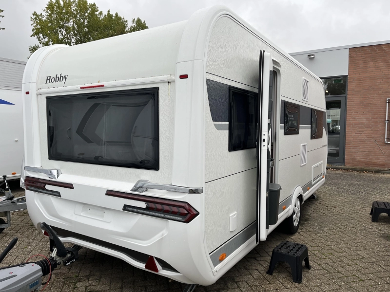 Hobby Excellent Edition 495 UL vloerver-bedver-reswiel 