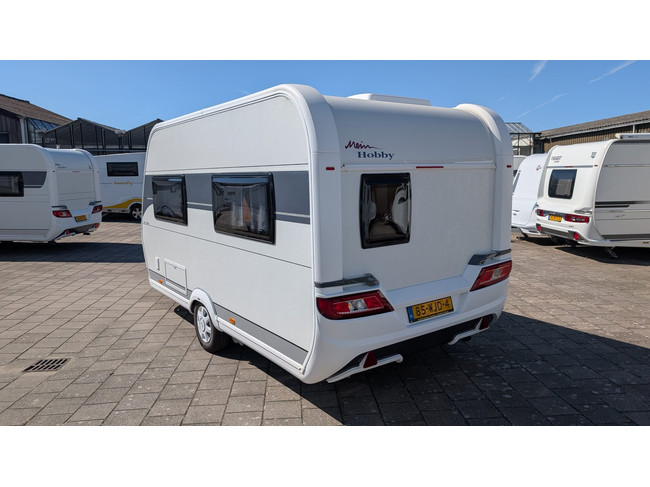 Hobby DE LUXE 400 SFE foto: 5