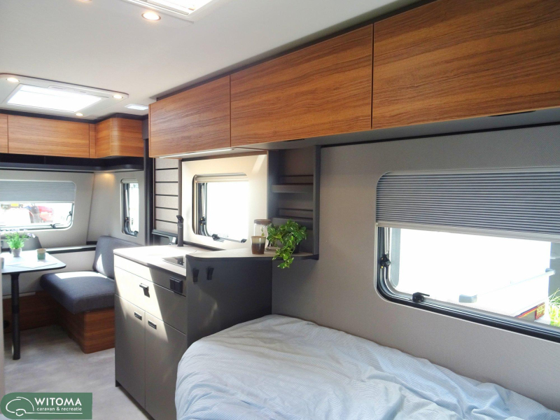 Eriba Novaline 442 voorbeeld caravan  foto: 3