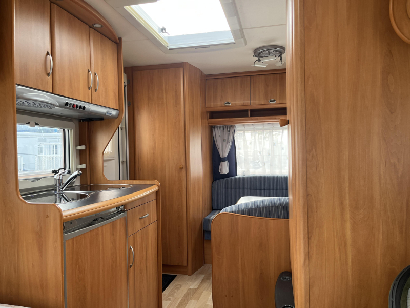 Hobby De luxe Easy 400 SF - Bankairco - Voortent -  foto: 10