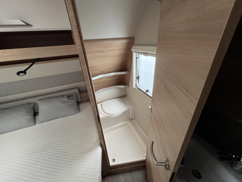 Knaus Sudwind 60 Years 550 FSK Mover, Nieuwe voortent  foto: 17