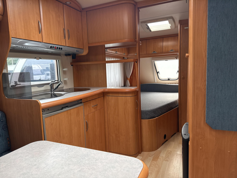 Hobby Excellent Easy 460 UFE Voortent/Luifel 