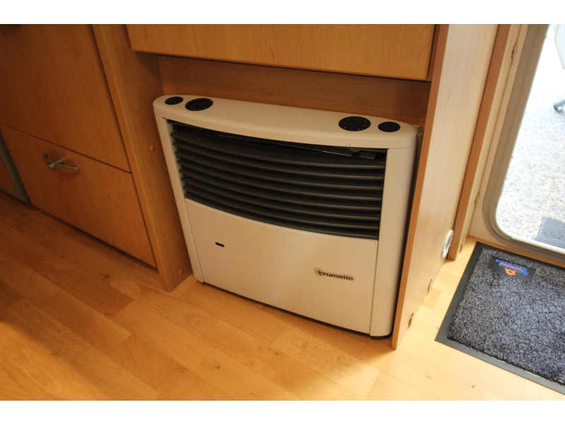 Knaus Sudwind Gold Edition 420 QD Mover,Fietsenrek  foto: 13