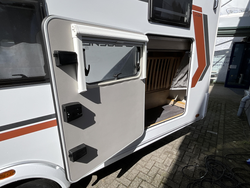 Weinsberg CaraOne 550 QDK STAPELBED-DOUCHE-RUIM  foto: 13