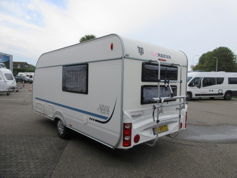 Adria Altea 462 PK LICHTGEWICHT EN VOORTENT  foto: 18