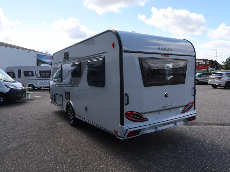 Knaus Sudwind Black Selection 500 FU RONDZIT FRANS BED  foto: 18
