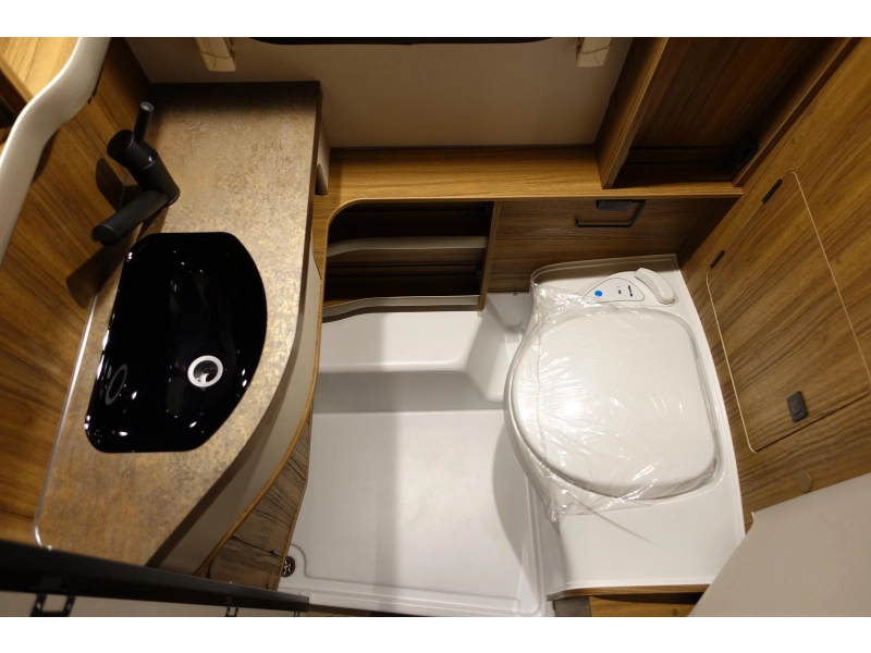 Eriba Touring 420 nieuw, modeljaar 2026  foto: 10