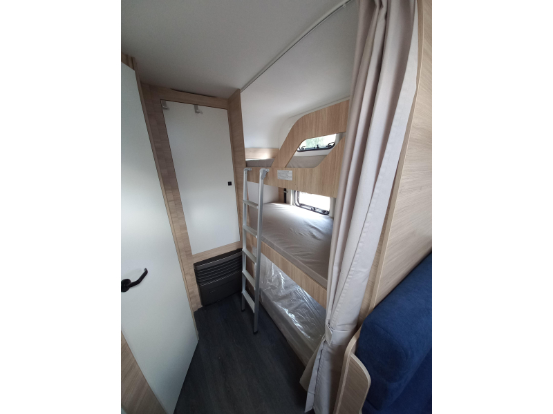 Caravelair Alba 497 Anniversary Line mover - Unico Verona XL  foto: 12