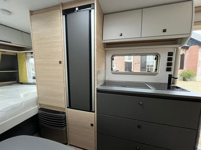 Fendt Apero 495 Skm Stapelbed, Mover, Nieuwstaat!! foto: 11