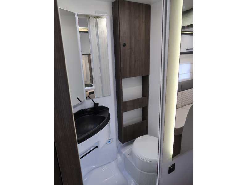 Benimar Cocoon 425 GROOT STAPELBED EN HEFBED  foto: 9
