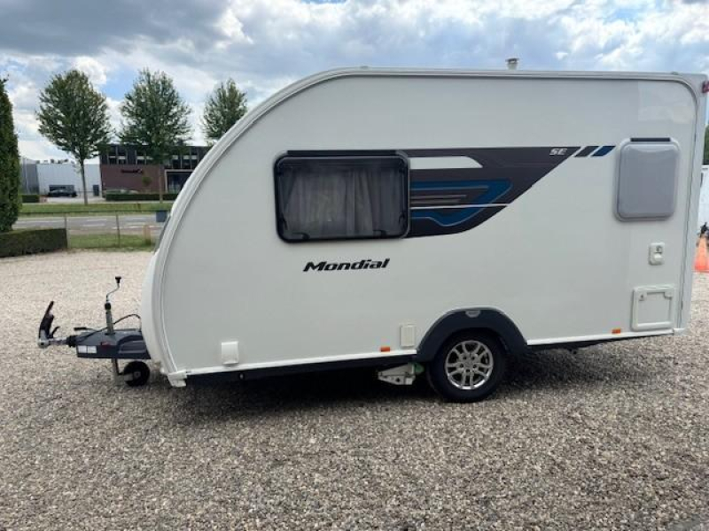 Swift Mondial 370 SE mover unico verona luifel 