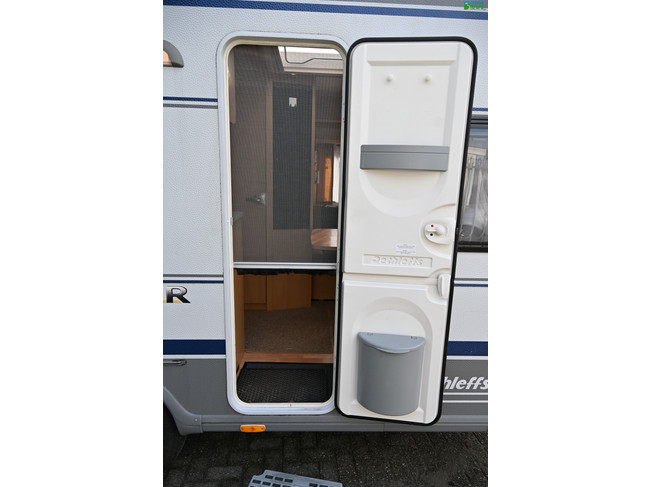Dethleffs Camper 470V foto: 22