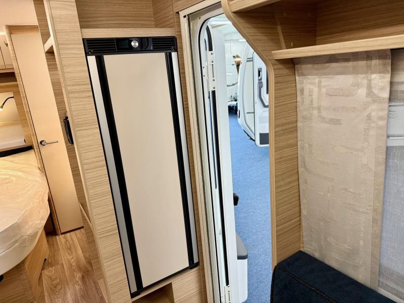 Fendt Bianco Activ 445 SFB modeljaar 2026  foto: 21