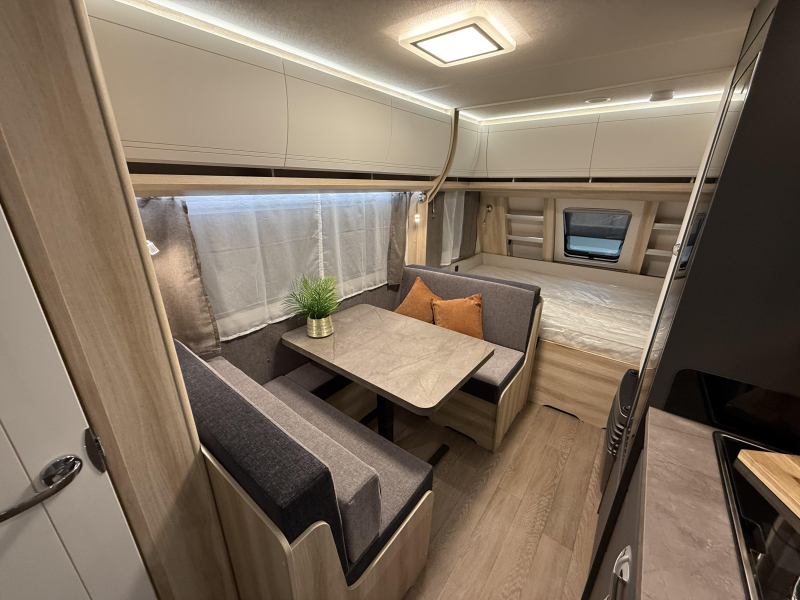 Hobby De Luxe 490 KMF  foto: 5