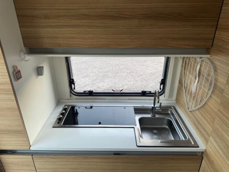 Adria Altea 542 PH airco mover zakluifel  foto: 23