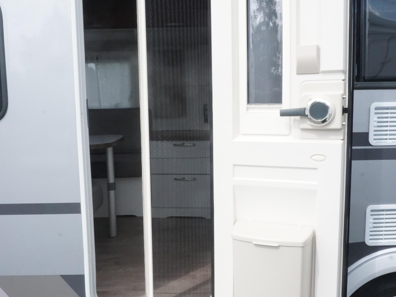 Eriba Nova Ambiance 480 Mover - Luifel 