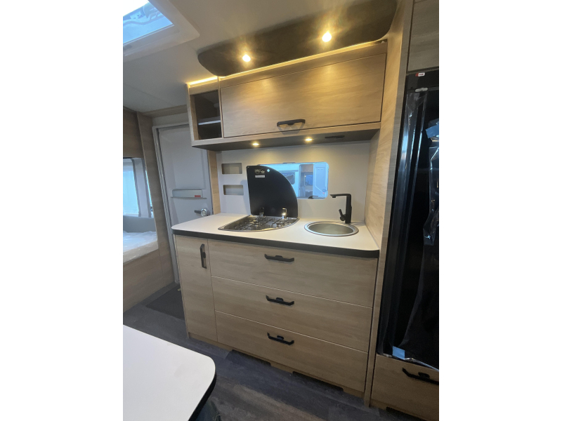 Weinsberg CaraOne 550 QDK STAPELBED-DOUCHE-RUIM  foto: 7