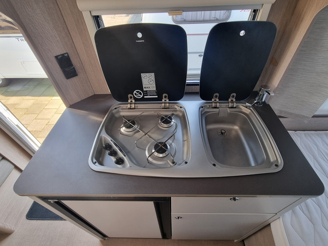 Bürstner Premio Life 480 TL foto: 9