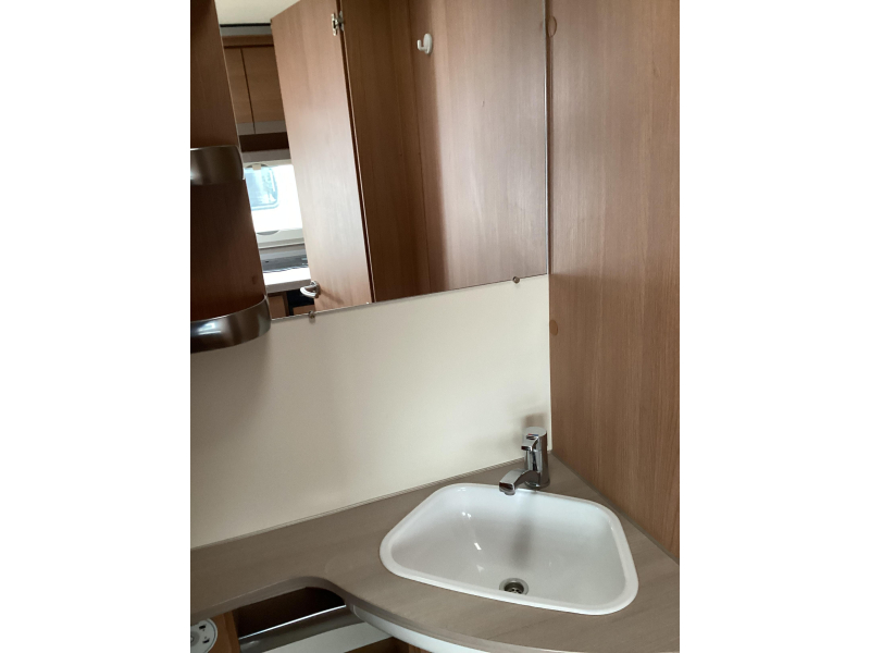 Knaus Sport 460 EU enkele bedden  foto: 15