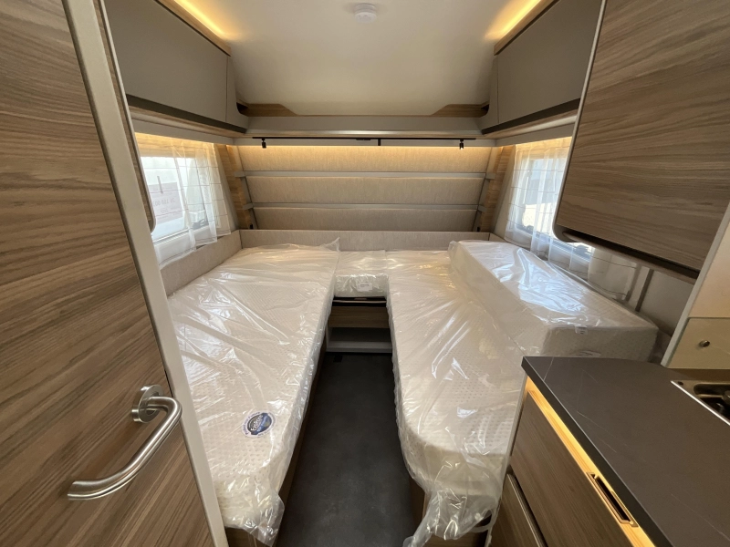 Dethleffs Nomad 460 EL MOVER-LUIFEL-NIEUW MODEL  foto: 11