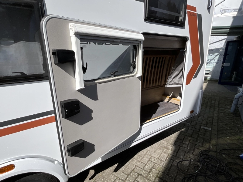Weinsberg CaraOne 550 QDK STAPELBED-DOUCHE-RUIM  foto: 13