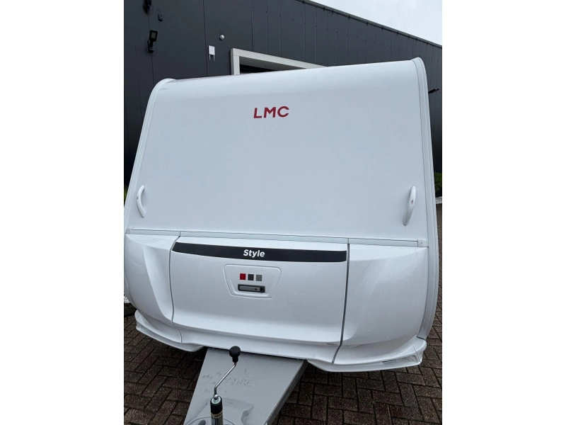 LMC Style 490 K model 2027, stapelbed  foto: 4